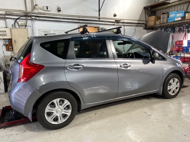マッハ車検 八幡陣原店で行われる車検と自動車整備のイメージ画像