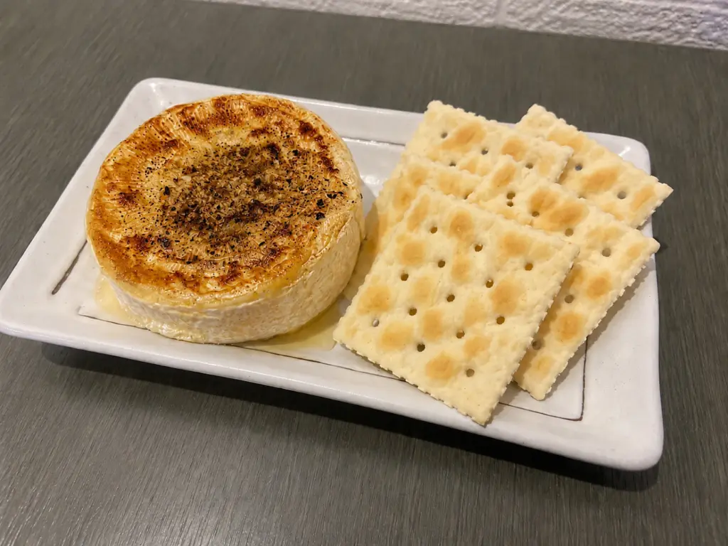 大衆酒場？Uniで提供される上新庄の居酒屋メニューと日替わりおばんざい